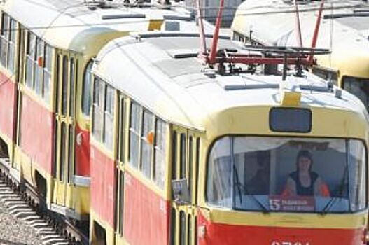 В Казани мужчине ампутировали три пальца после ДТП с трамваем