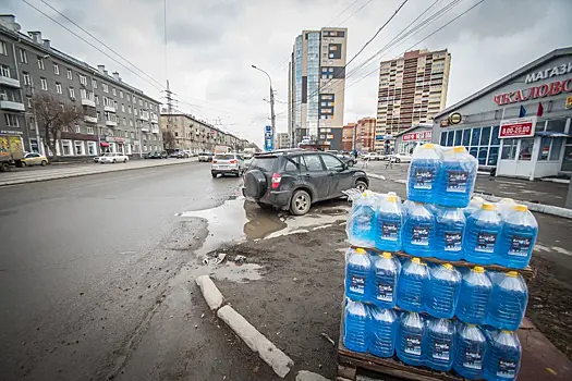 Продавцы «незамерзайки» в Новосибирске зарабатывают до 10 тысяч рублей в день