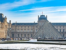 Директор Лувра сообщила, что музей нуждается в срочном ремонте