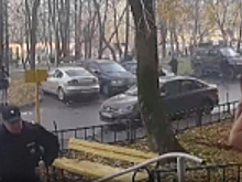 В Саяногорске наградили инспектора ГИБДД, благодаря бдительности которого удалось избежать большого пожара