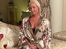 Роскошь! Волочкова показала королевский зал загородного особняка