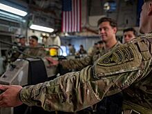 Тысячи солдат застрелятся еще до войны: названы три причины слабости армии США