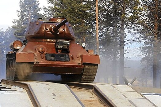 В Бурятии прошли ходовые испытания легендарного танка Т-34