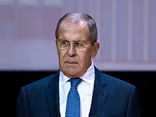 Россияне принялись скупать свитера как у Лаврова