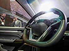 Три бренда резко подняли цены на машины в России