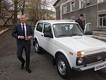Врачи детской поликлиники №2 во Владивостоке получили новые автомобили