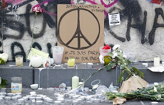 Охранник стадиона рассказал о начале атаки на Париж