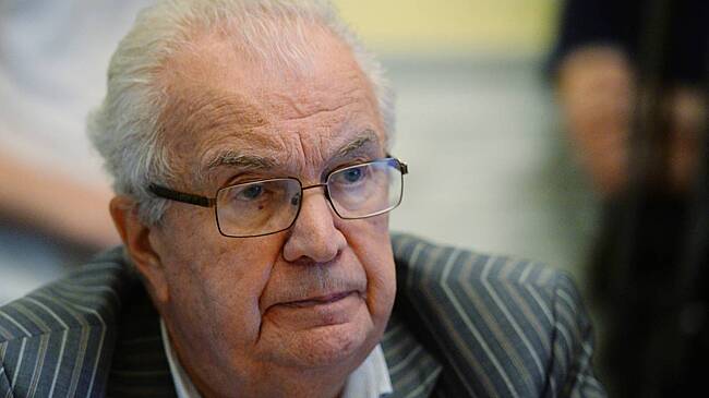 Тело Эмиля Кио кремируют