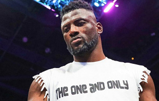 Грозный нигерийский панчер Аджагба: Побил бы Джошуа не мощью, а мастерством