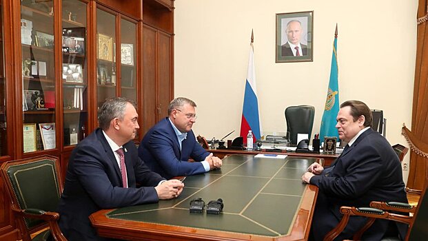 Геннадий Семигин встретился с губернатором Астраханской области Игорем Бабушкиным