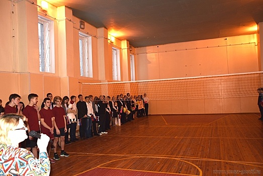В Пензе в гимназии № 4 открыли новый спортзал