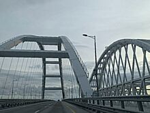 В очереди у Крымского моста скопились 515 машин