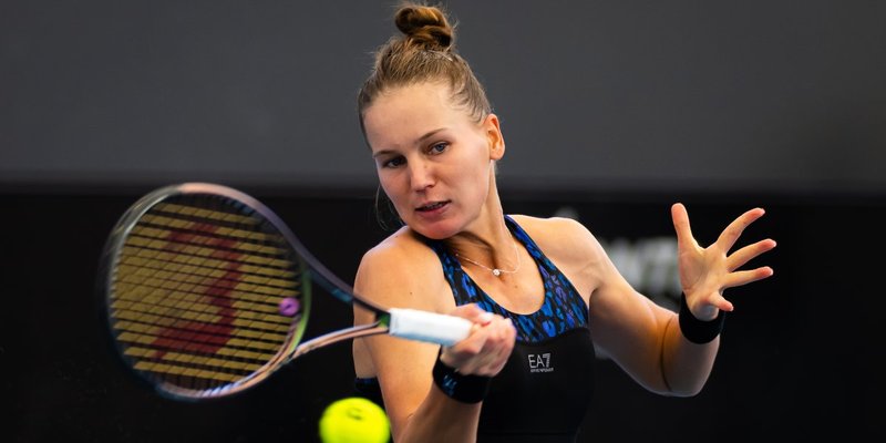 Вероника Кудерметова вышла в четвертьфинал турнира в Австралии после снятия Александровой