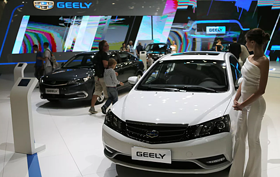 Россиянам отказались продавать Geely в Белоруссии