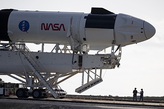 НАСА и SpaceX отложили отстыковку Crew Dragon от МКС