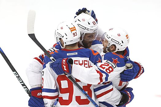 Нападающий СКА Гальченюк забросил дебютную шайбу в КХЛ в матче с «Амуром»