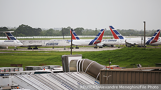 Куба прекратила заправку пассажирских самолетов