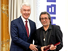 Собянин вручил награды выдающимся москвичам