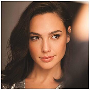 Галь Гадот: история любви и дружбы