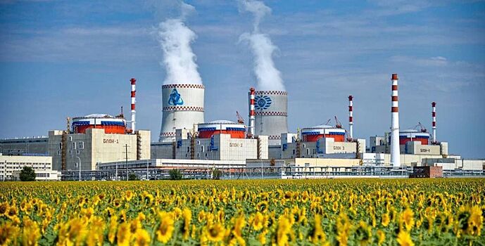 Глава региона поздравил атомщиков и машиностроителей с профессиональными праздниками