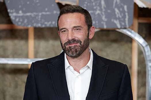 Актер Бен Аффлек вышел на публику после жалоб Гарнер на развод