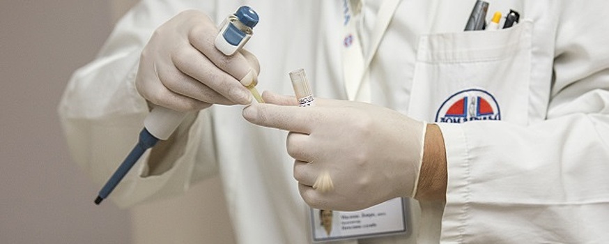 В Свердловской области закупили первые 300 тысяч доз назальной вакцины