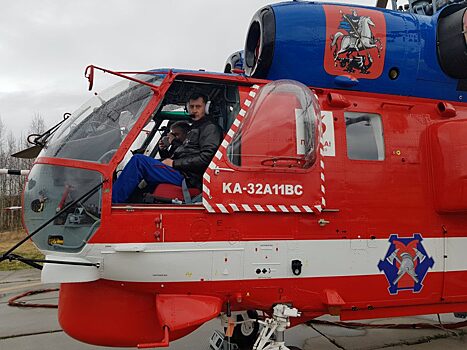 Командир эскадрильи пожарных вертолётов тушил пожар в Марьине