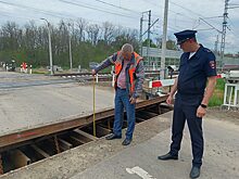 В Выселковском районе провели проверку железнодорожных переездов