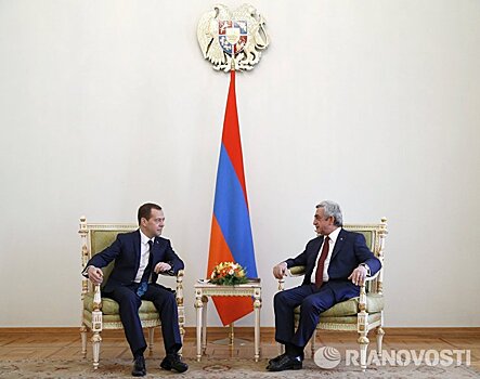 Армения экспортирует рабочую силу: что выигрывает Армения на 170 миллионном рынке ЕАЭС?