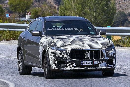 "Горячий" Maserati Levante впервые показался на дороге