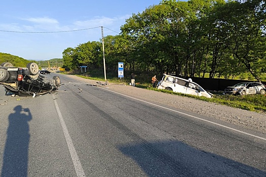 В Приморье в ДТП пострадали трое взрослых и один ребенок