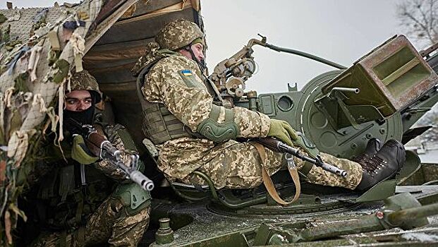 Украинские силовики обстреляли ЛНР из гранатометов