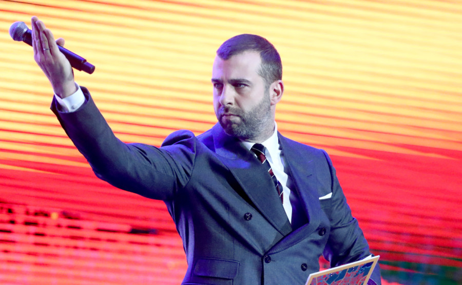 Уходил не прощаясь: Ургант рассказал правду о нраве покойного Олейникова