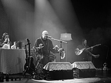 «Это непрофессионально»: почему Кортневу не стоило критиковать фанатов Пугачевой