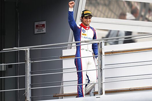 Пике выиграл вторую гонку GP3 на этапе в Италии, Мазепин — пятый