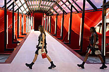 Показ Louis Vuitton закрыл Неделю моды в Париже