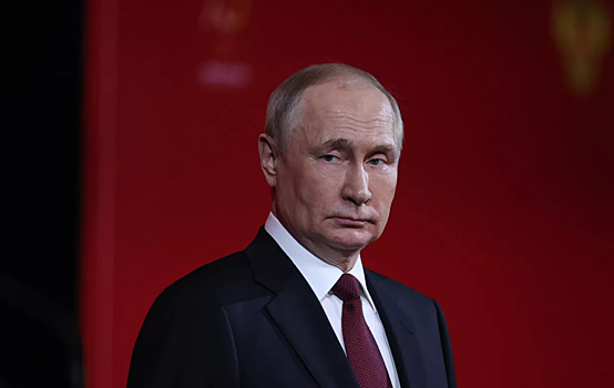 Путин напомнил бизнесменам свои слова о «глотании пыли»