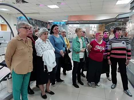 Музей истории профессионального образования посетили жители Некрасовки