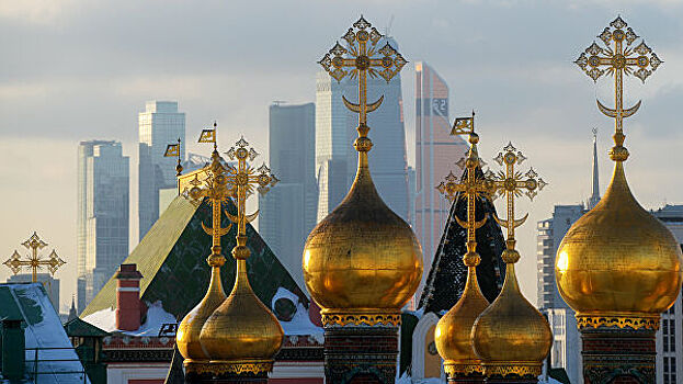 В РПЦ объяснили золотые купола церквей