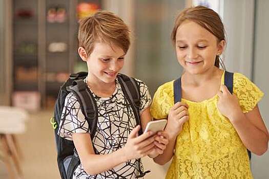 Общественник Ветров: дети должны добавлять друзей в соцсетях с согласия родителей