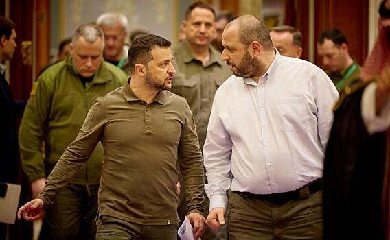 М. Александров: Такое впечатление, что «партия договорняка» в российских верхах на что-то надеется