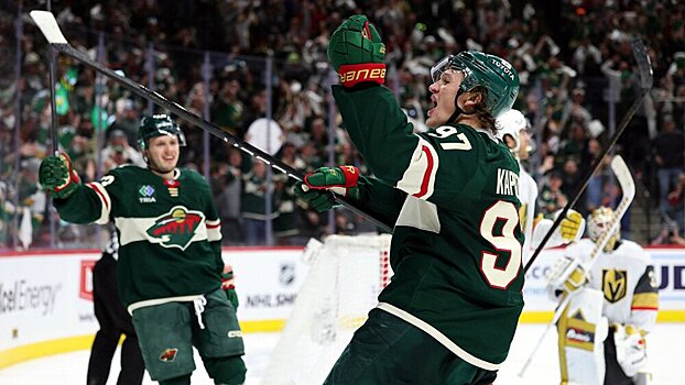 «Каролина» перебросала «Миннесоту» (45:19), но уступила по буллитам (3:4). «Уайлд» одержали 7 побед в 9 матчах