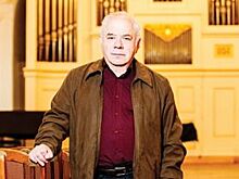 Эдуард Фертельмейстер: Наши выпускники разбираются работодателями «с колес»