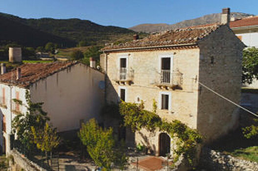 В Неаполе презентовали уникальное издание газеты "Соррентинская правда"