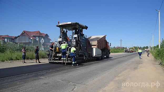 К асфальтированию приступили на Старо-Кирилловском шоссе в Вологде