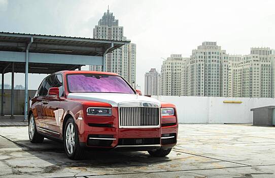 Активизировались продажи автомобилей Rolls-Royce в России