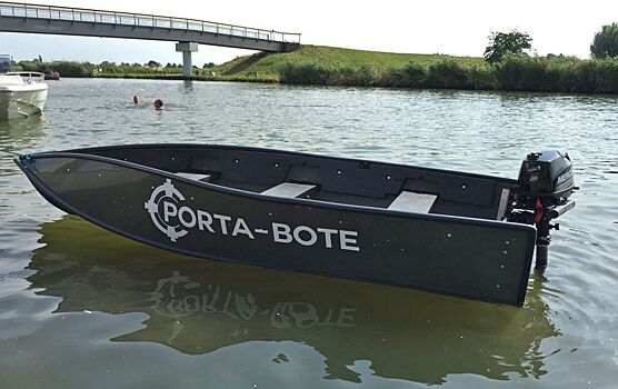 Складная лодка легко помещается в автомобиле, позволяет ходить с мотором и рыбачить стоя