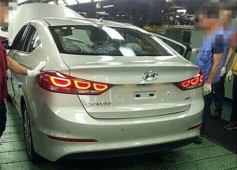Шпионы засняли новую Hyundai Elantra