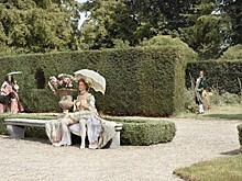 Если совместить эти фотографии, то они окажутся крайне неприличными