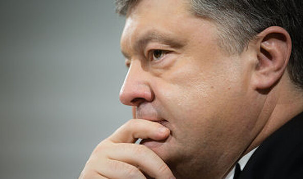 Порошенко расширил персональные санкции против россиян